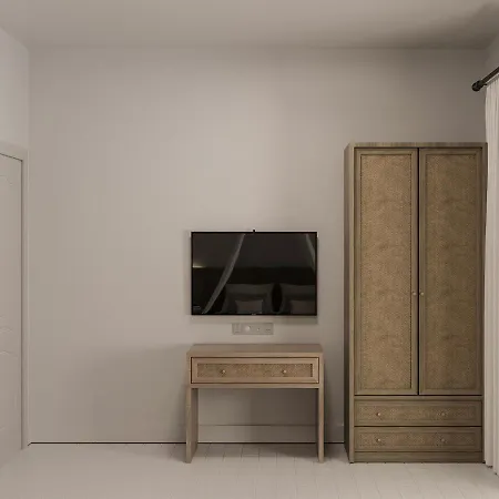 מלון Leo Serenes