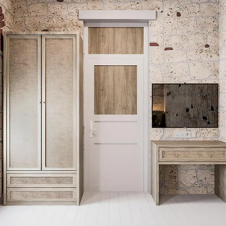 מלון Leo Serenes