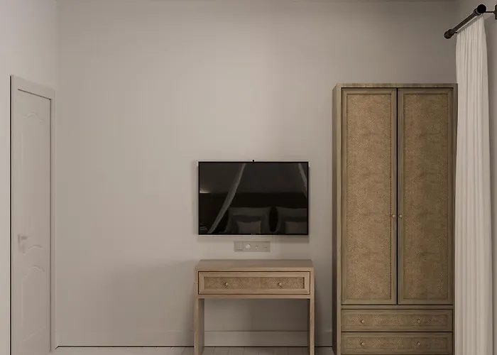 فندق Leo Serenes